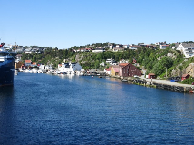 Hurtigruten_2015-06-27_16-54-1